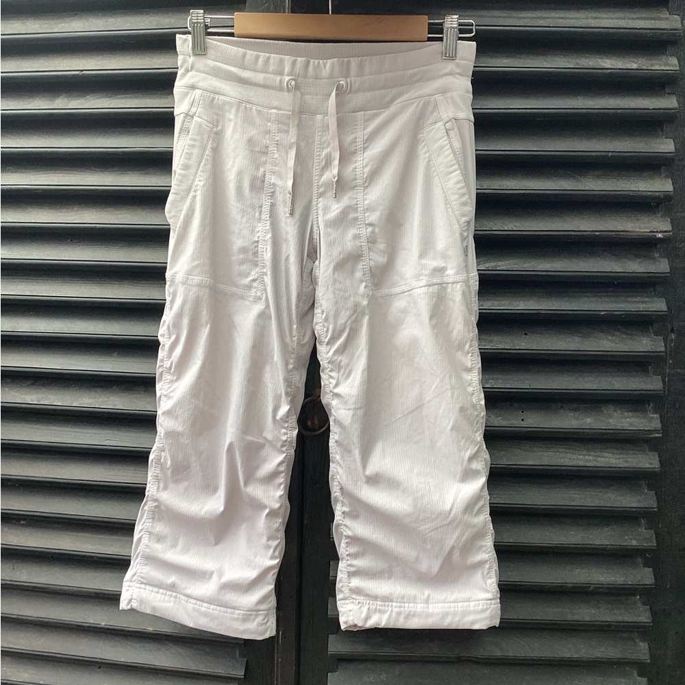 Lululemon lined capri